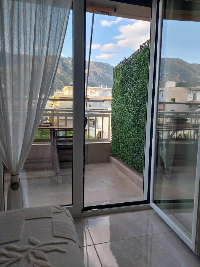 Zeppelin Apartment Лоутраки Экстерьер фото